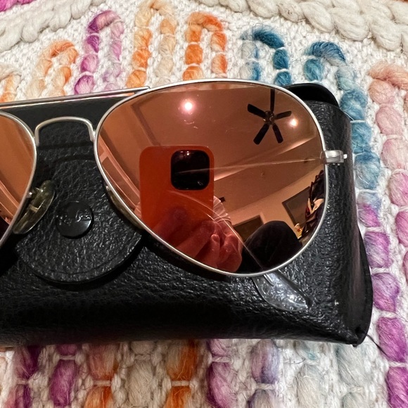 RAYBAN AVIATOR SUNGLASSES - Picture 3 of 9